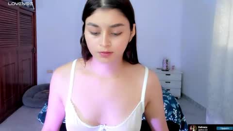 Snapshot of gabriellahoney18 chatting on 04-30-26, 08:57 Gabriella online show from 04-30-26, 08:57