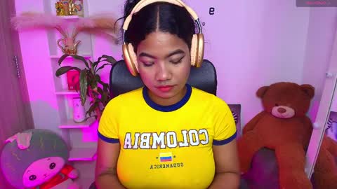 Snapshot of gaby_dams9 chatting on 05-26-26, 09:49 GABY online show from 05-26-26, 09:49
