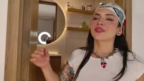 Gaby  online show from 05-21-26, 05:53