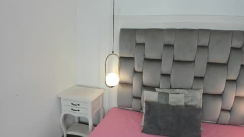 GABRIELA  online show from 11-19-25, 11:32