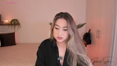 Snapshot of gaby_soleer chatting on 05-21-26, 11:23 gaby online show from 05-21-26, 11:23