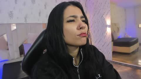Snapshot of gaby_tay1 chatting on 06-14-26, 12:18 Gaby online show from 06-14-26, 12:18