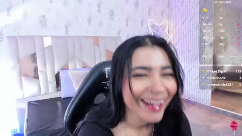 Snapshot of gaby_tay1 chatting on 06-20-26, 12:08 Gaby online show from 06-20-26, 12:08
