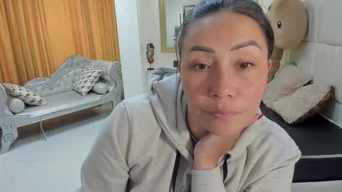 gabriela online show from 02-18-26, 01:51