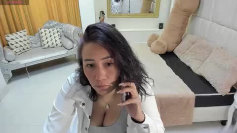 Snapshot of gaby_trent chatting on 04-09-26, 03:39 gabriela online show from 04-09-26, 03:39