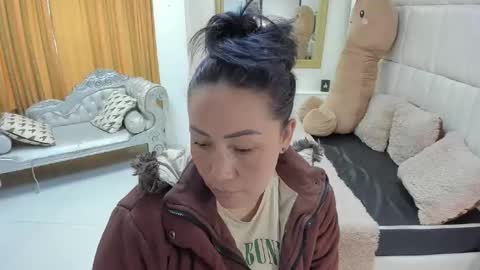 Snapshot of gaby_trent chatting on 04-29-26, 04:44 gabriela online show from 04-29-26, 04:44