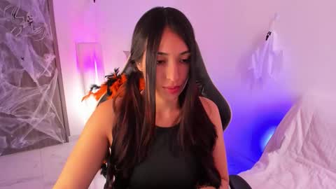 Snapshot of gaby_yummy chatting on 10-23-25, 05:33 Gabriela online show from 10-23-25, 05:33