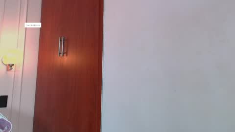 Snapshot of gabyevans4 chatting on 04-30-26, 12:11 GabyEvans online show from 04-30-26, 12:11