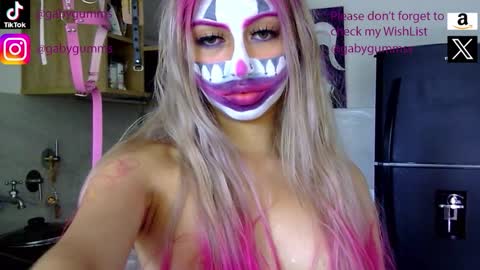 gabygumms online show from 09-21-25, 02:08