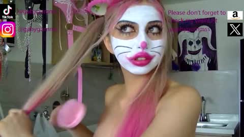 gabygumms online show from 10-04-25, 01:20