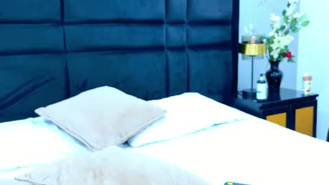 Snapshot of gabymoreau chatting on 07-01-26, 04:18 gabymoreau online show from 07-01-26, 04:18