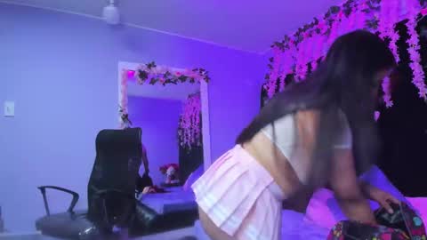 gabby cooper online show from 11-11-25, 02:44