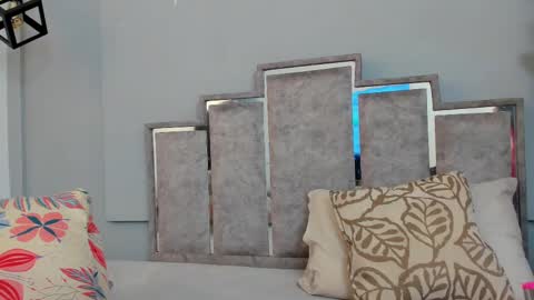 Snapshot of gabyyjones chatting on 02-22-25, 11:13 gabyyjones online show from 02-22-25, 11:13