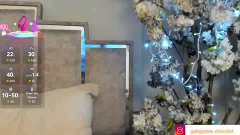 Snapshot of gabyyjones chatting on 09-19-25, 11:33 gabyyjones online show from 09-19-25, 11:33