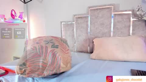 Snapshot of gabyyjones chatting on 11-05-25, 11:54 gabyyjones online show from 11-05-25, 11:54