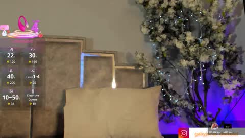 Snapshot of gabyyjones chatting on 12-03-25, 11:41 gabyyjones online show from 12-03-25, 11:41