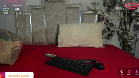 Snapshot of gabyyjones chatting on 12-15-25, 11:36 gabyyjones online show from 12-15-25, 11:36