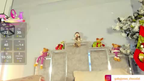 Snapshot of gabyyjones chatting on 12-17-25, 11:38 gabyyjones online show from 12-17-25, 11:38