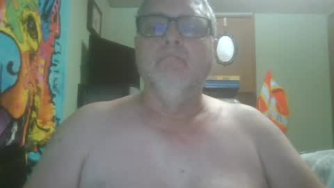 Snapshot of gadude45 chatting on 06-21-26, 03:42 gadude45 online show from 06-21-26, 03:42