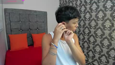 Snapshot of gael_d4v7 chatting on 06-13-26, 07:23 Gael online show from 06-13-26, 07:23
