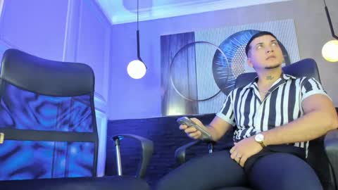 Gael Williams online show from 01-20-25, 03:48