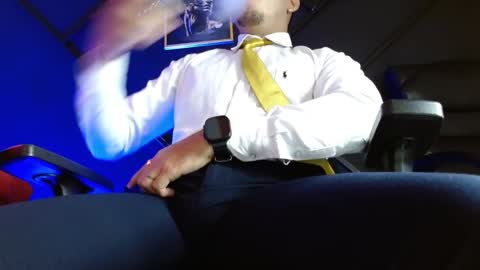 Gael Williams online show from 02-22-25, 01:11