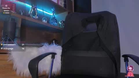 Gael Williams online show from 02-03-26, 06:40