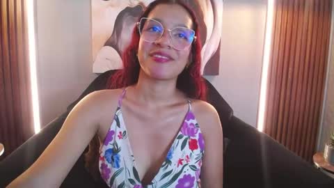 Briana  online show from 06-05-26, 02:18