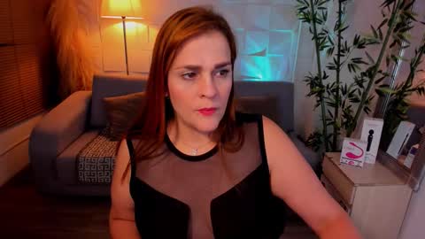 gaia_joness online show from 11-06-25, 04:08