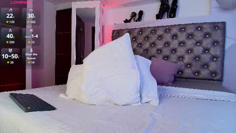 Snapshot of galehodgeex chatting on 07-02-26, 08:48 CALL ME MY QUEEN online show from 07-02-26, 08:48