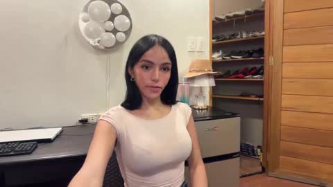 Snapshot of galileii chatting on 02-06-26, 11:46 galileii online show from 02-06-26, 11:46