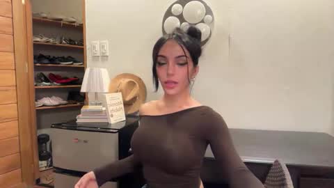 Snapshot of galileii chatting on 02-19-26, 01:29 galileii online show from 02-19-26, 01:29