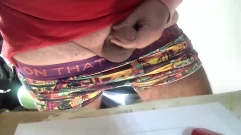 Stutzen online show from 10-24-25, 11:17