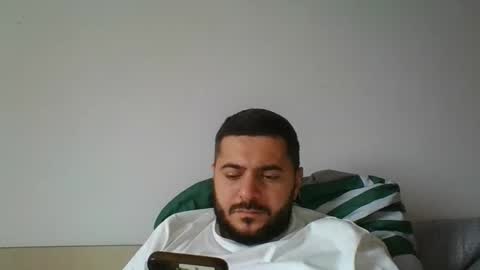 Snapshot of gamamaru chatting on 02-11-26, 11:04 gamamaru online show from 02-11-26, 11:04