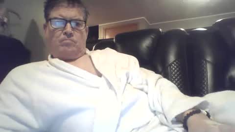 Snapshot of gameon1969 chatting on 01-05-25, 10:32 gameon1969 online show from 01-05-25, 10:32