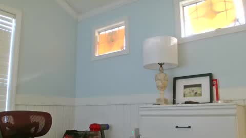 Snapshot of gaotter chatting on 02-16-25, 09:38 GAotter online show from 02-16-25, 09:38