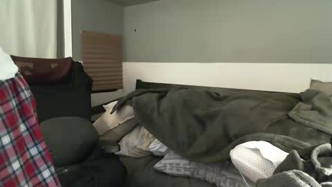 Snapshot of gaotter chatting on 10-13-25, 06:24 GAotter online show from 10-13-25, 06:24