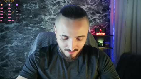 Chris  Dont forget to gift me thumb up Its very important to me and makes me happy AF  online show from 02-19-25, 05:38