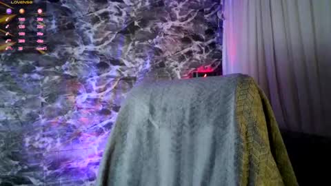 Chris  Dont forget to gift me thumb up Its very important to me and makes me happy AF  online show from 03-10-25, 05:11