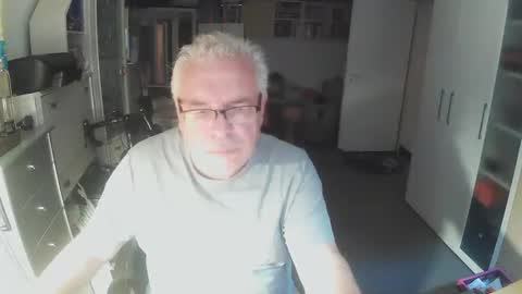 gargamil online show from 10-13-25, 11:21