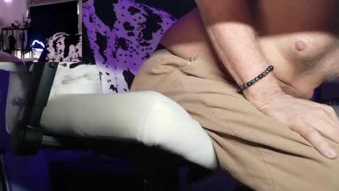 garnettrobert438 online show from 06-02-26, 12:01