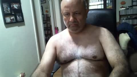 I love couples online show from 11-15-25, 06:04