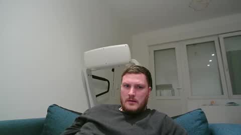 Snapshot of gary92 chatting on 05-07-26, 08:14 Marc online show from 05-07-26, 08:14