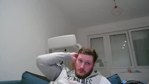Snapshot of gary92 chatting on 05-19-26, 08:26 Marc online show from 05-19-26, 08:26