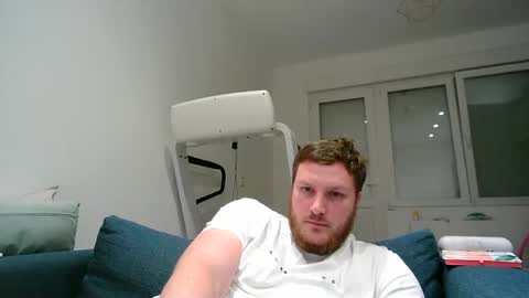 Snapshot of gary92 chatting on 06-06-26, 07:07 Marc online show from 06-06-26, 07:07
