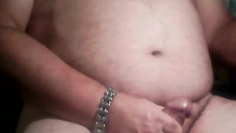 Snapshot of garybastich chatting on 07-17-26, 02:18 Gb online show from 07-17-26, 02:18