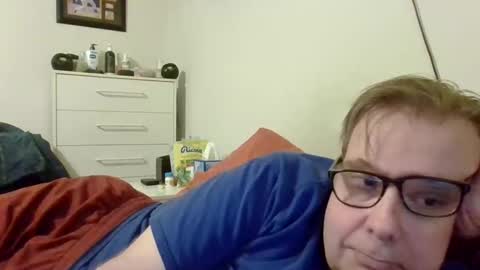 Snapshot of garyg930 chatting on 06-07-26, 12:04 Gary online show from 06-07-26, 12:04