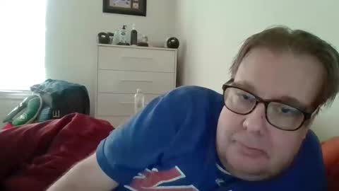 Snapshot of garyg930 chatting on 06-07-26, 11:30 Gary online show from 06-07-26, 11:30