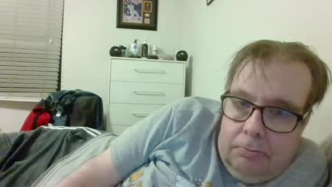 Snapshot of garyg930 chatting on 06-20-26, 01:41 Gary online show from 06-20-26, 01:41