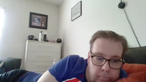 Snapshot of garyg930 chatting on 07-06-26, 07:16 Gary online show from 07-06-26, 07:16